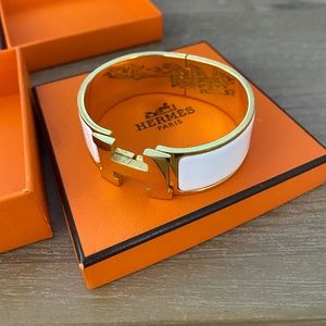 Hermès Clic Clac M “H” Bracelet - white and gold